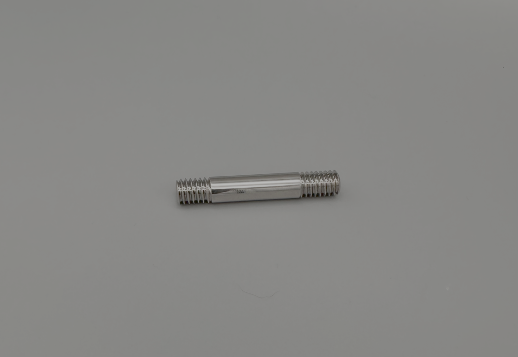 8057 - Stud