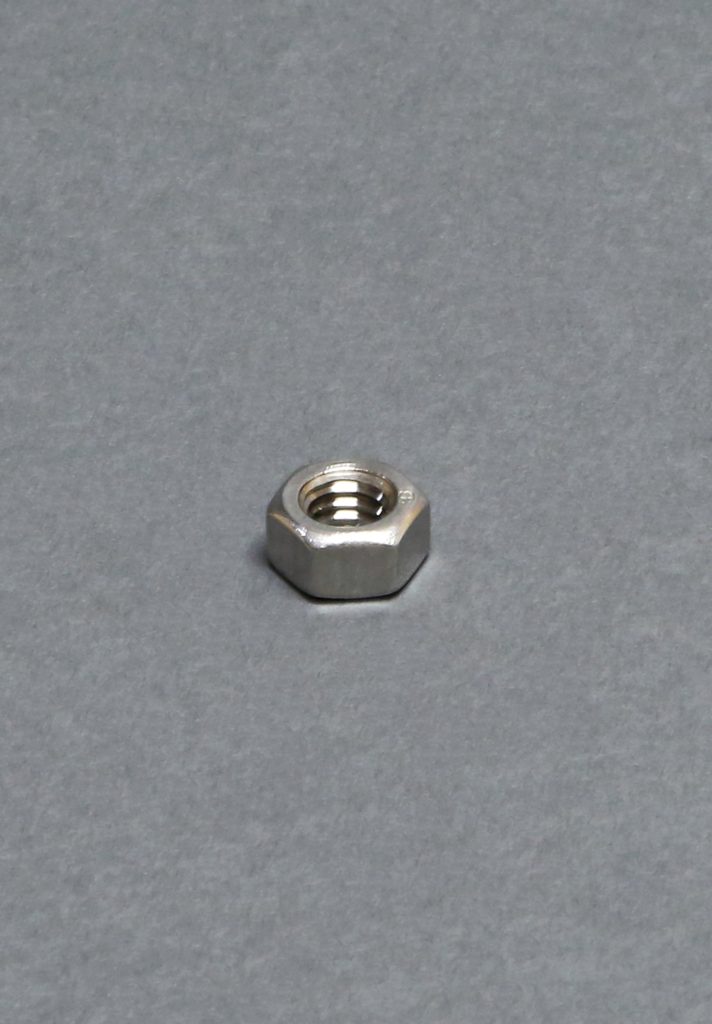 8058 - Nut