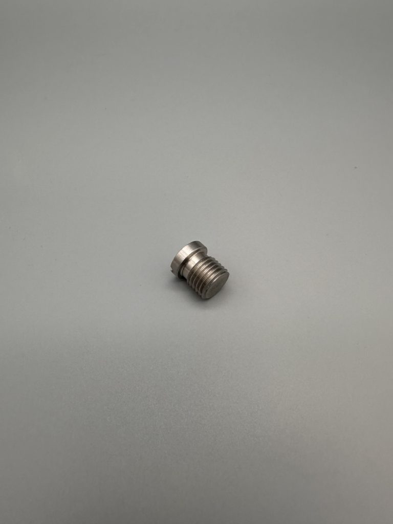9320 - End Plug